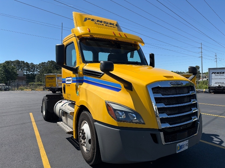 2020 Freightliner Cascadia