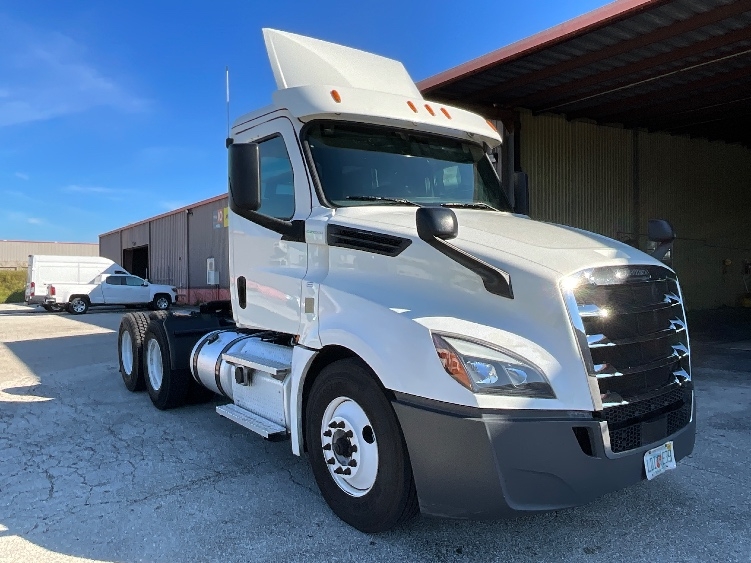 2020 Freightliner Cascadia