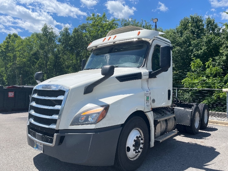 2020 Freightliner Cascadia