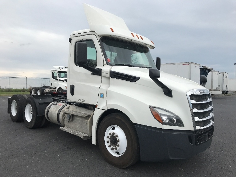 2020 Freightliner Cascadia