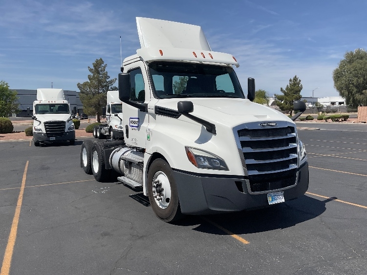 2020 Freightliner Cascadia