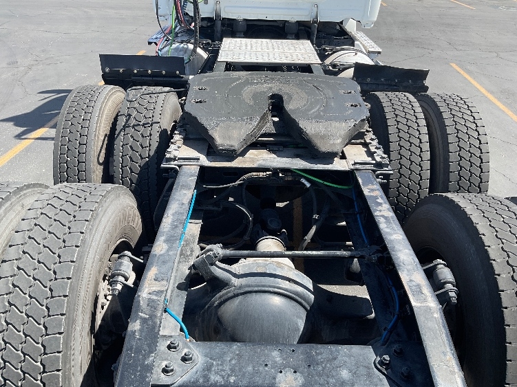 2020 Freightliner Cascadia in Las Vegas, NV — photo 6