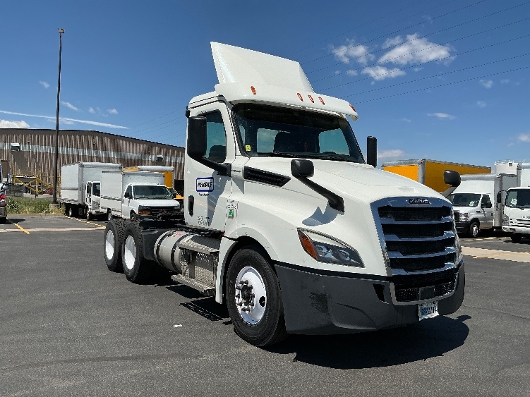 2020 Freightliner Cascadia