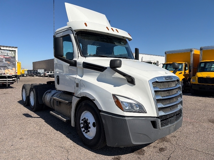 2020 Freightliner Cascadia