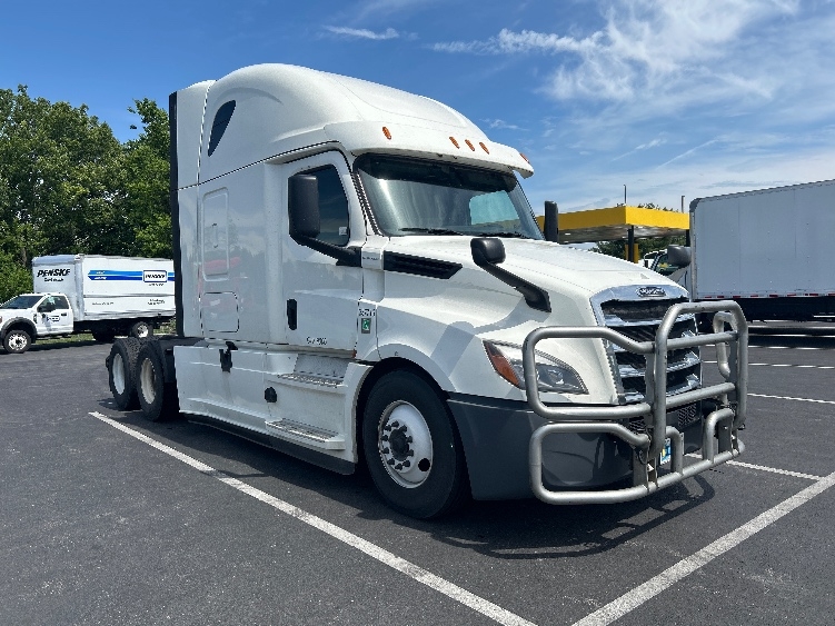2020 Freightliner Cascadia