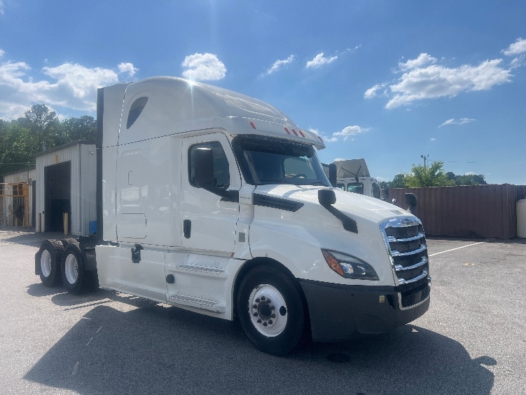 2020 Freightliner Cascadia
