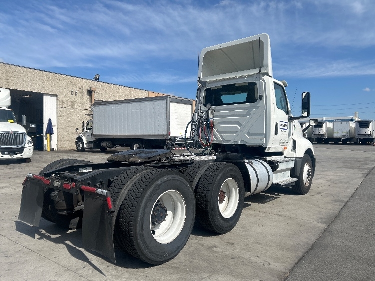 2020 International LT in Stockton, CA — photo 7