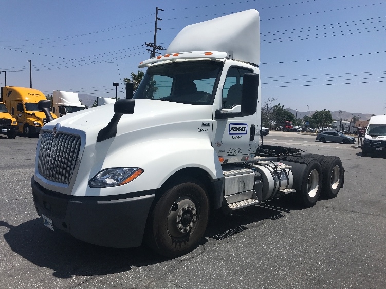 2020 International LT in Fontana, CA — photo 3