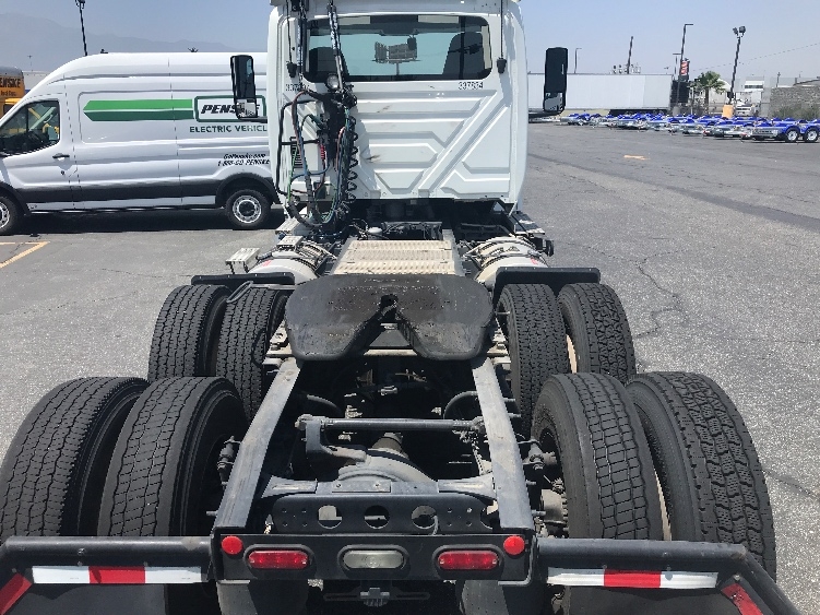 2020 International LT in Fontana, CA — photo 6