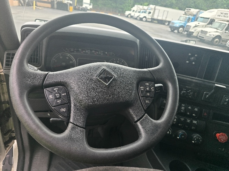 2020 International LT in Norcross, GA — photo 10