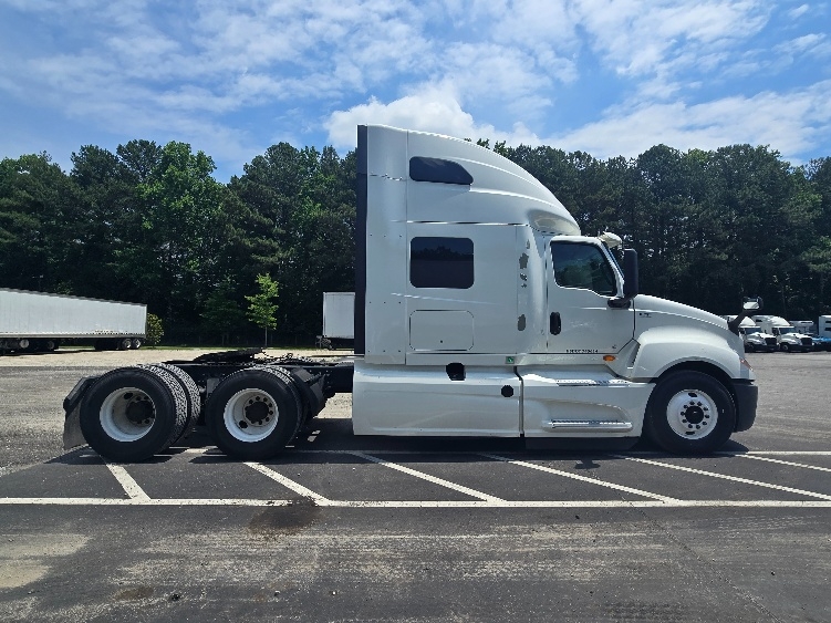 2020 International LT in Atlanta (Conyers), GA — photo 8