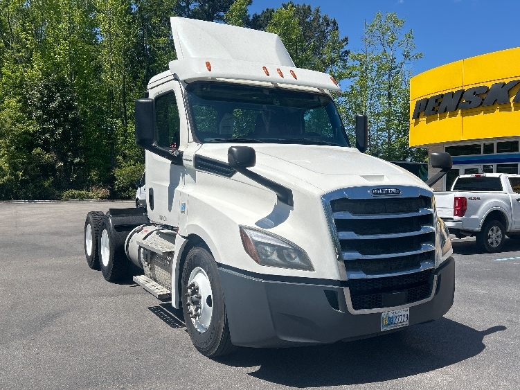 2020 Freightliner Cascadia