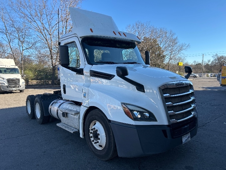 2020 Freightliner Cascadia
