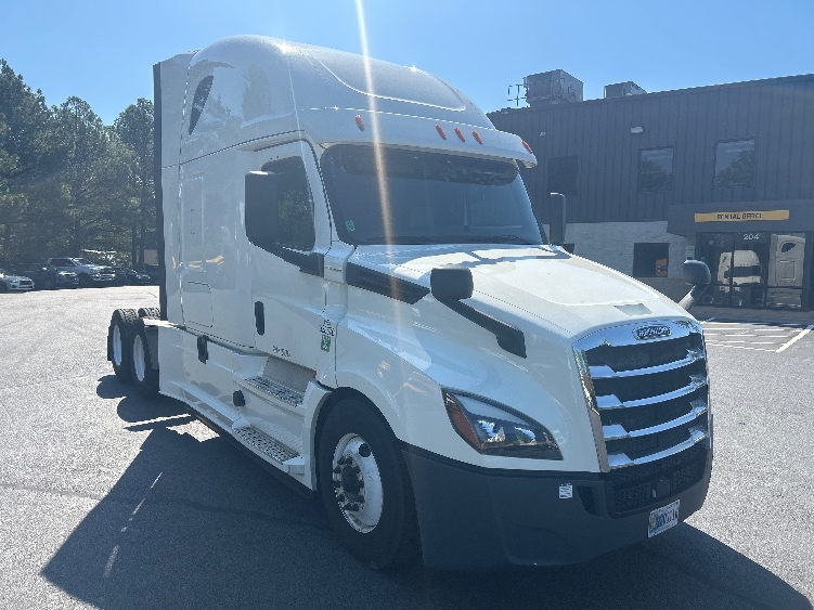 2020 Freightliner Cascadia