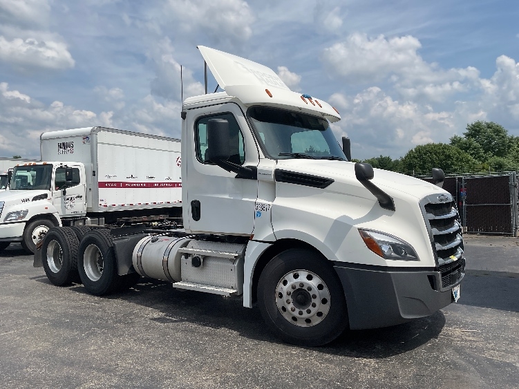 2020 Freightliner Cascadia