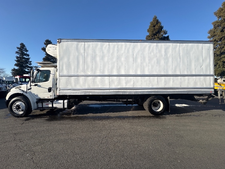 2020 Freightliner M2 106 in West Sacramento, CA — photo 4
