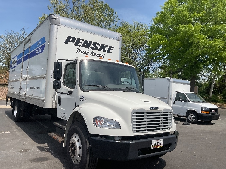2020 Freightliner eM2