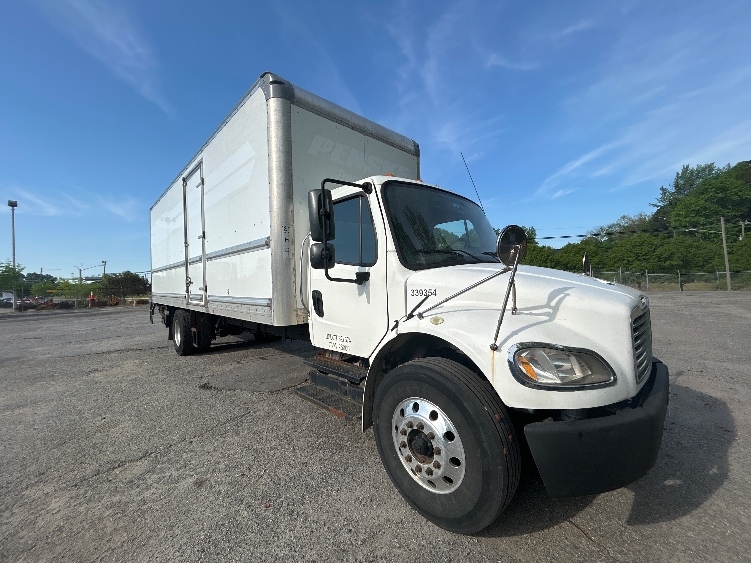 2020 Freightliner M2 106