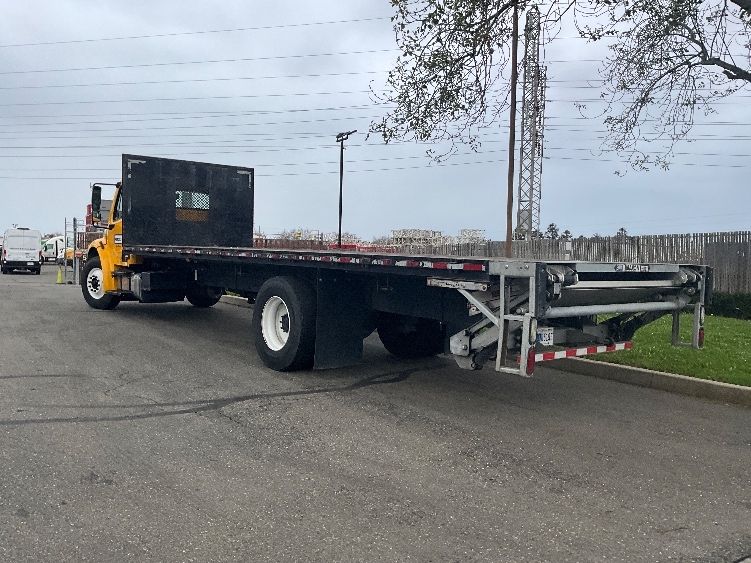 2020 Freightliner M2 106 in West Sacramento, CA — photo 6