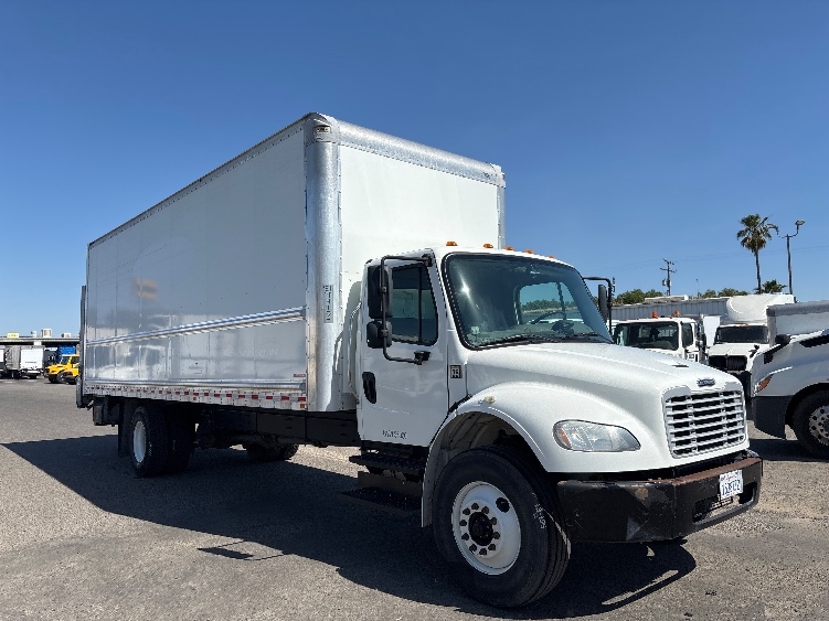 2020 Freightliner eM2