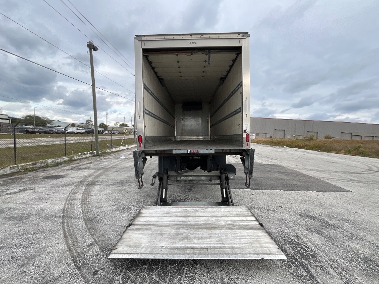 2020 Freightliner M2 106 in Lakeland, FL — photo 9