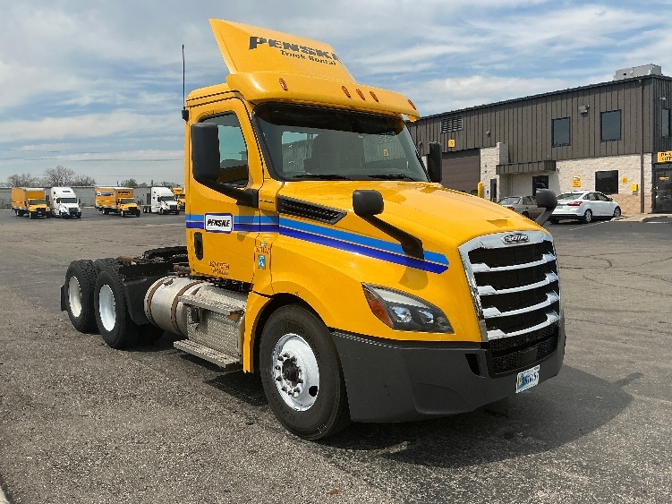 2020 Freightliner Cascadia