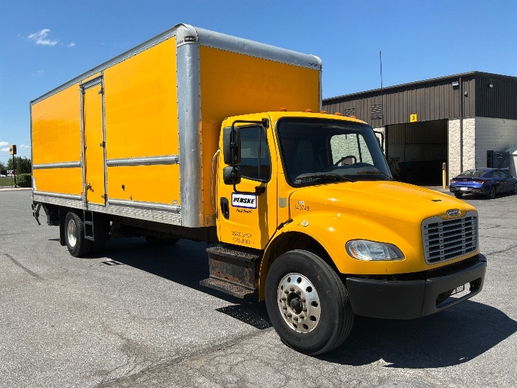 2020 Freightliner eM2 in Harrisburg, PA