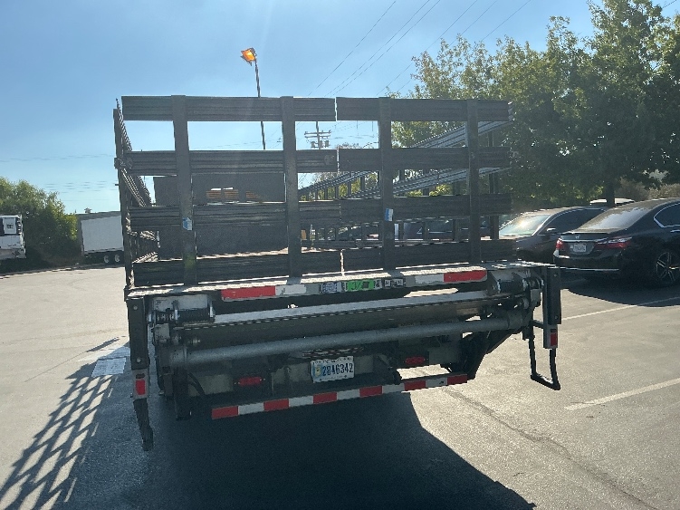 2020 Freightliner M2 106 in Torrance, CA — photo 7