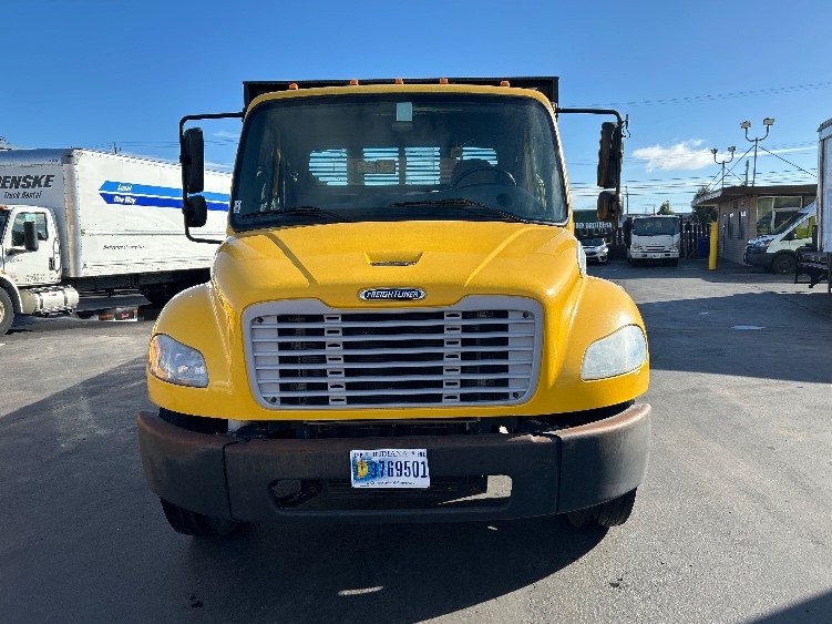 2020 Freightliner M2 106 in West Sacramento, CA — photo 2