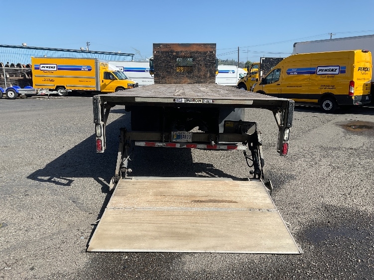 2020 Freightliner M2 106 in Tacoma, WA — photo 8