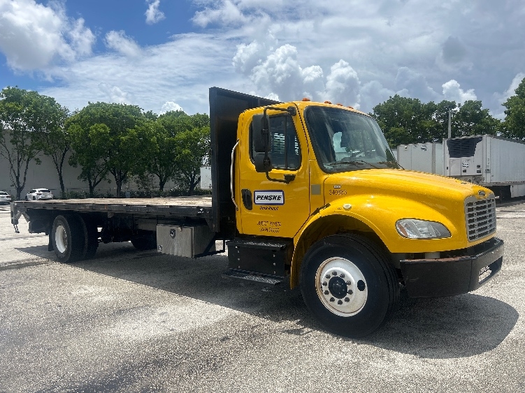 2020 Freightliner eM2
