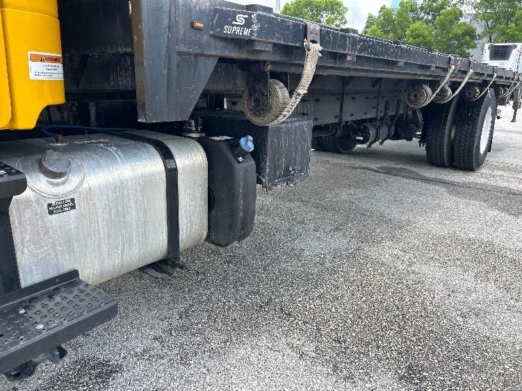 2020 Freightliner eM2 in Miami, FL — photo 5