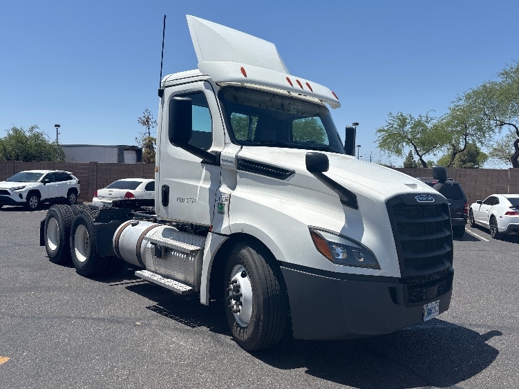 2020 Freightliner Cascadia