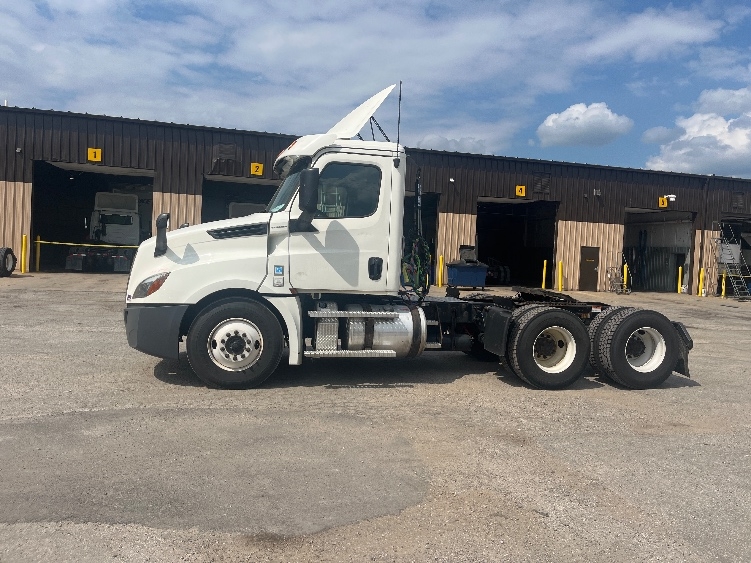 2020 Freightliner in Middlefield, OH — photo 4