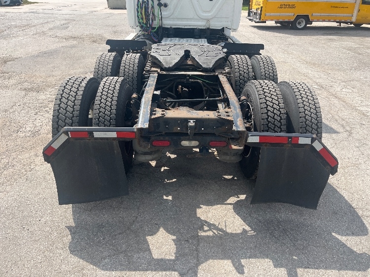 2020 Freightliner in Middlefield, OH — photo 6