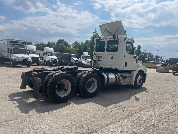 2020 Freightliner in Middlefield, OH — photo 7