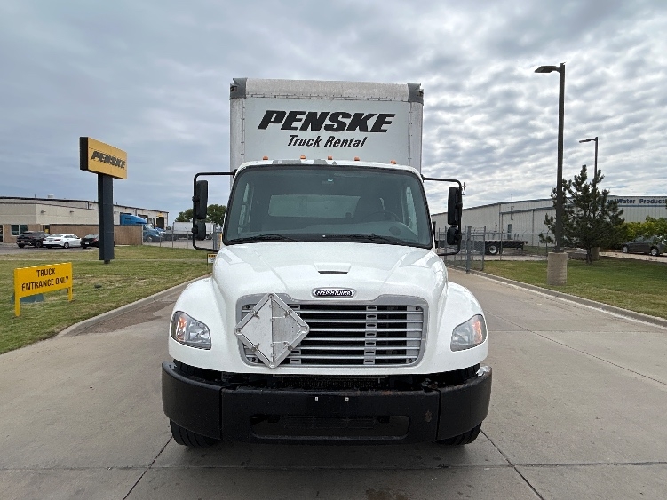 2020 Freightliner eM2 in Wichita, KS — photo 2