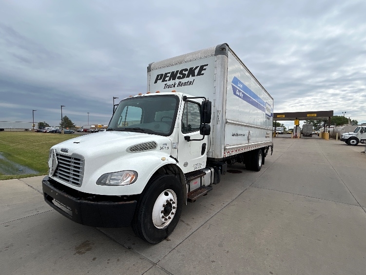 2020 Freightliner eM2 in Wichita, KS — photo 3
