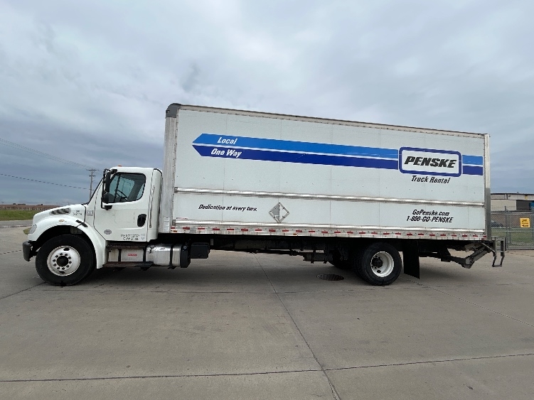 2020 Freightliner eM2 in Wichita, KS — photo 4