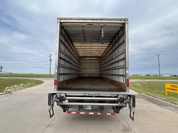2020 Freightliner eM2 in Wichita, KS — photo 8