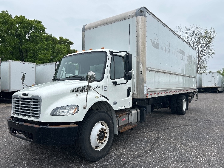 2020 Freightliner eM2 in Brooklyn Park, MN — photo 3