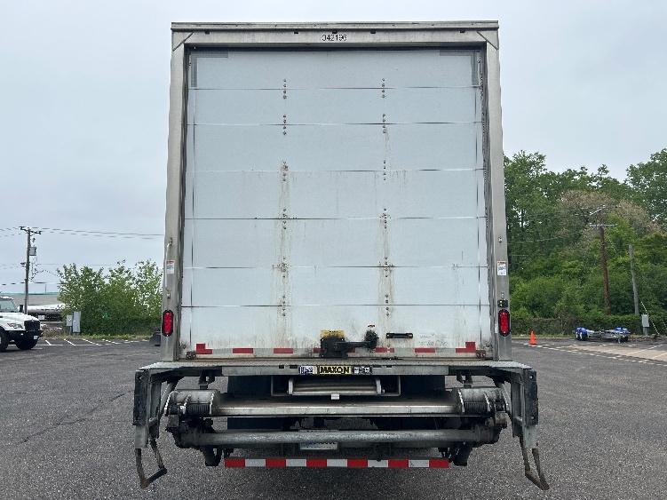 2020 Freightliner eM2 in Brooklyn Park, MN — photo 7