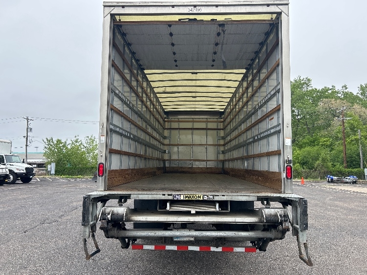 2020 Freightliner eM2 in Brooklyn Park, MN — photo 8