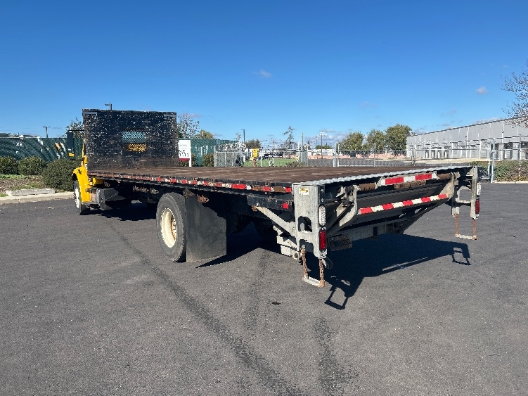 2020 Freightliner M2 106 in Ceres, CA — photo 6