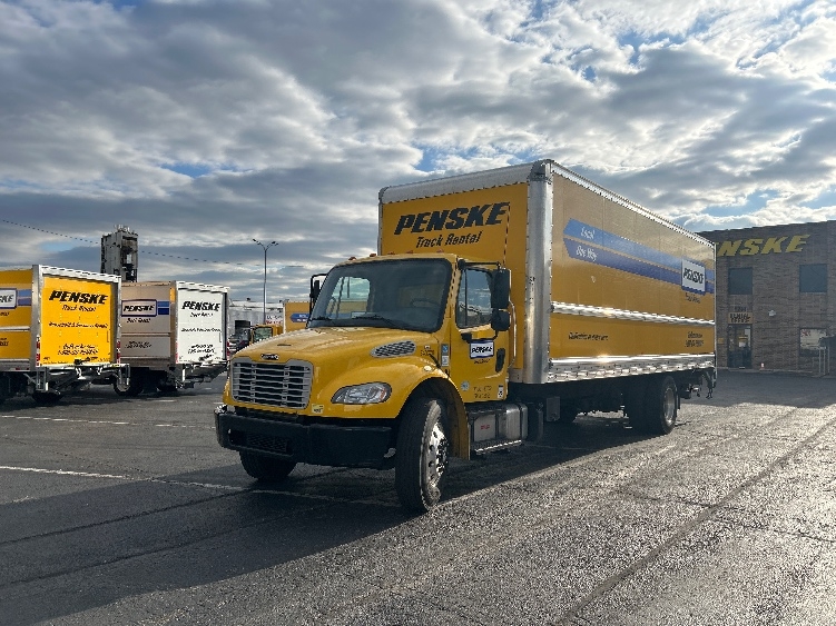 2020 Freightliner M2 106 in Chesapeake, VA — photo 3