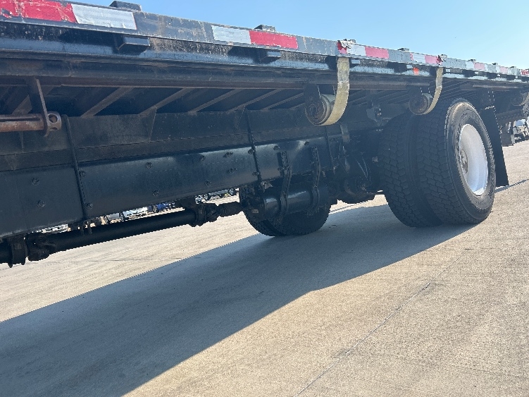 2020 Freightliner M2 106 in Austin, TX — photo 5