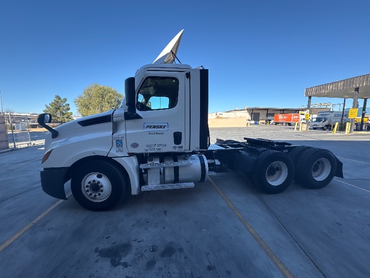 2021 Freightliner in North Las Vegas, NV — photo 4