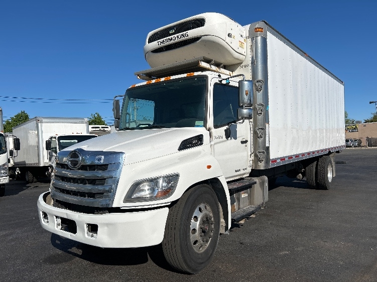 2020 Hino 338 in West Babylon, NY — photo 3