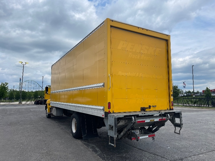 2020 Hino 338 in Kansas City, MO — photo 6