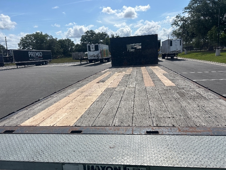 2020 Hino 338 in Miami, FL — photo 10